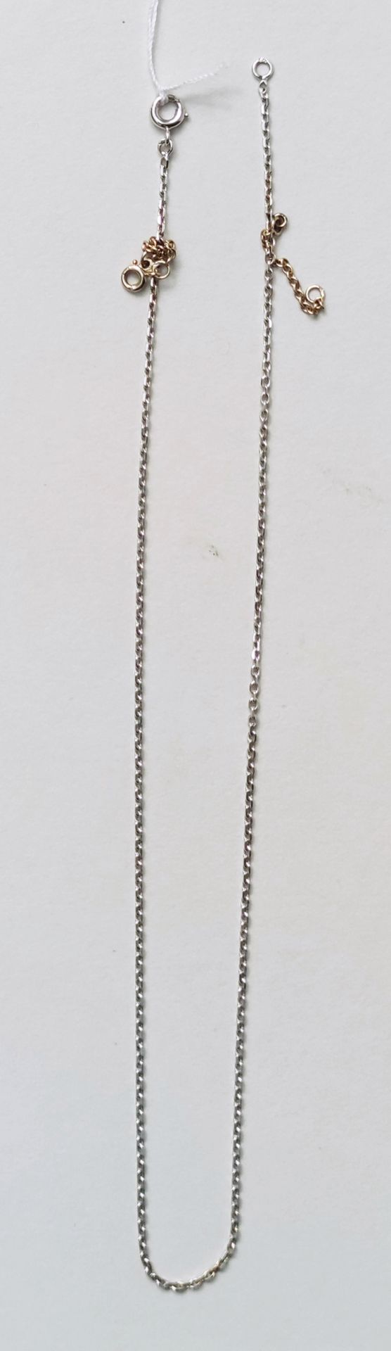 Null 
Chain in white gold 750°/00, Weight : 4.1g