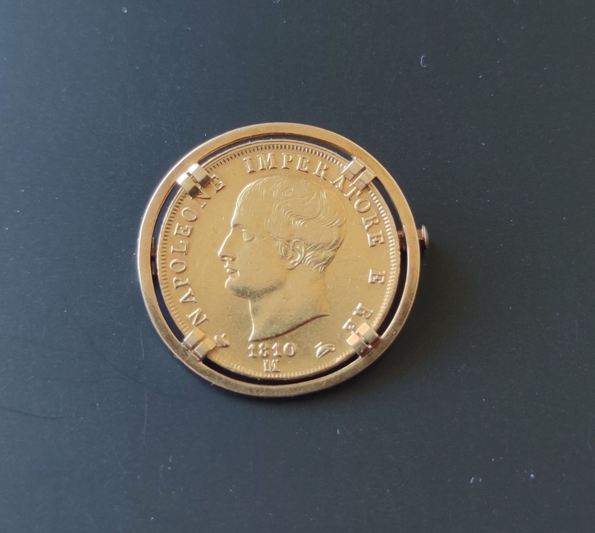 Null PLEDGE de oro amarillo con una moneda de 40 liras de Napoleón Emperador 181&hellip;