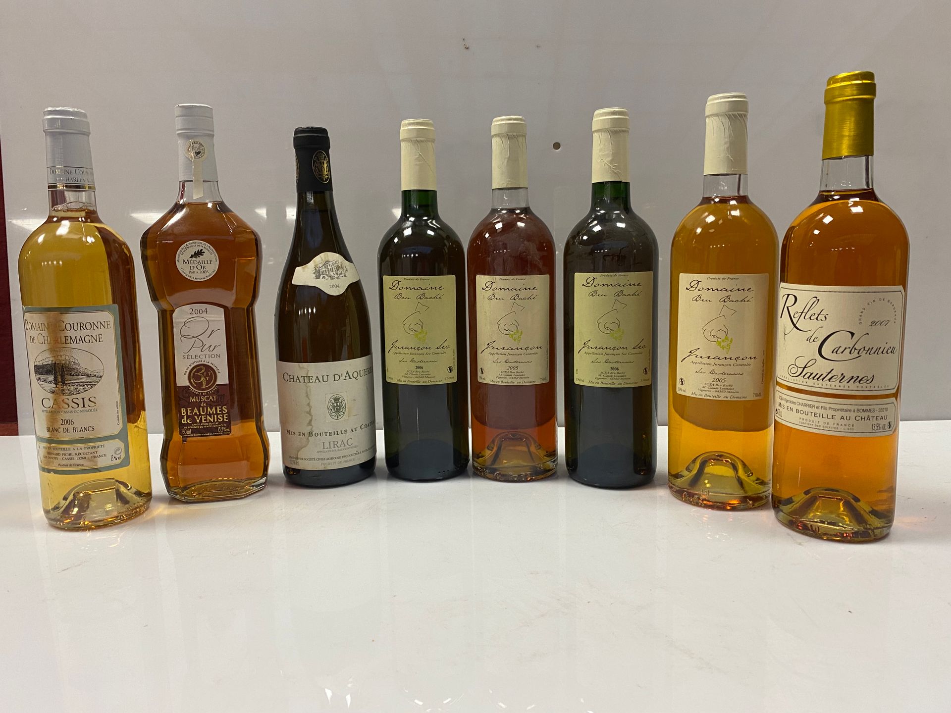 Null 8 PIEZAS QUE INCLUYEN : 


1 BOTELLA SAUTERNES REFLET DE CARBONNIEU 2007
4 &hellip;