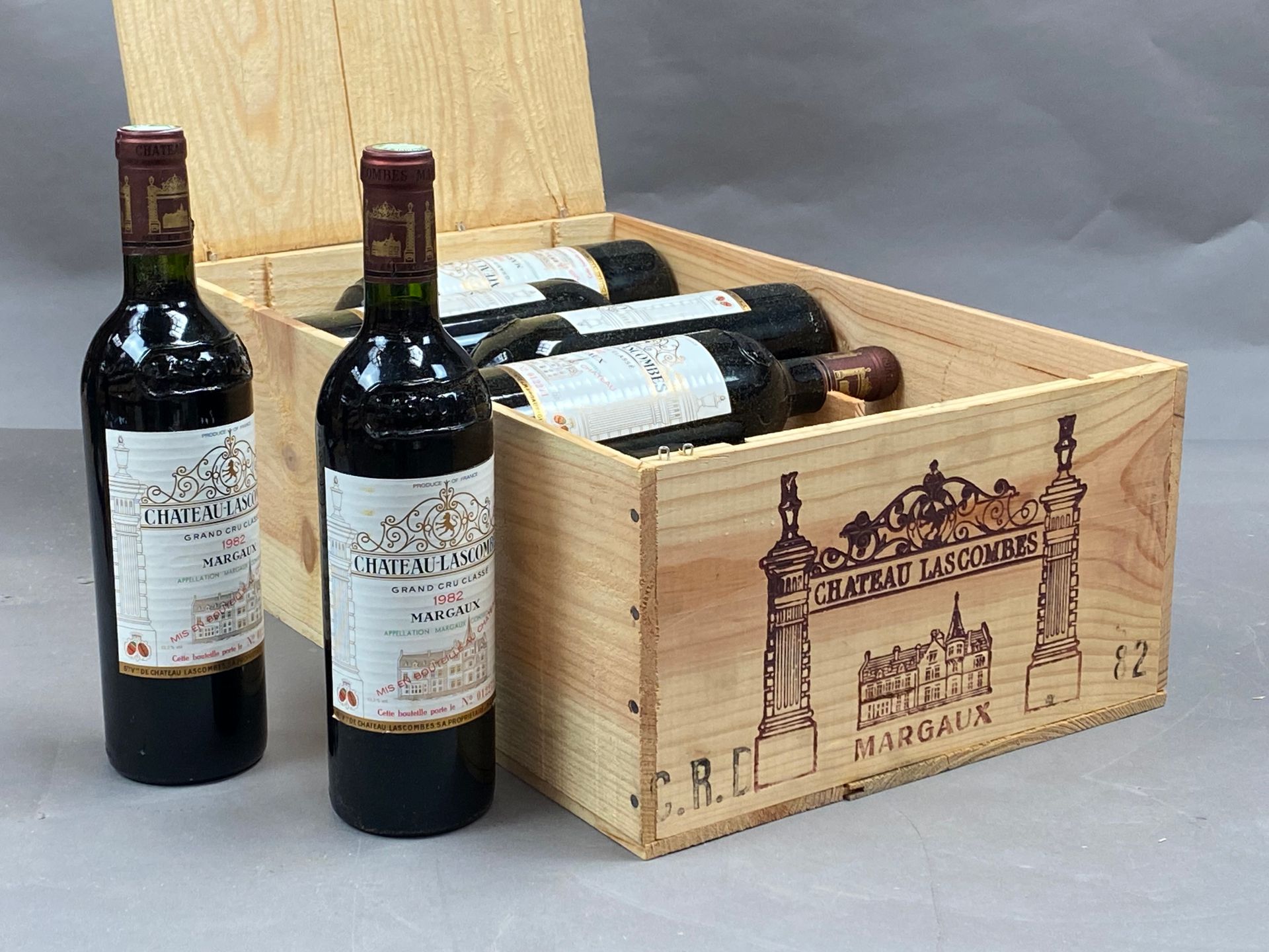 Null 12 bottles Château Lascombes 1982 2nd GCC Margaux CB