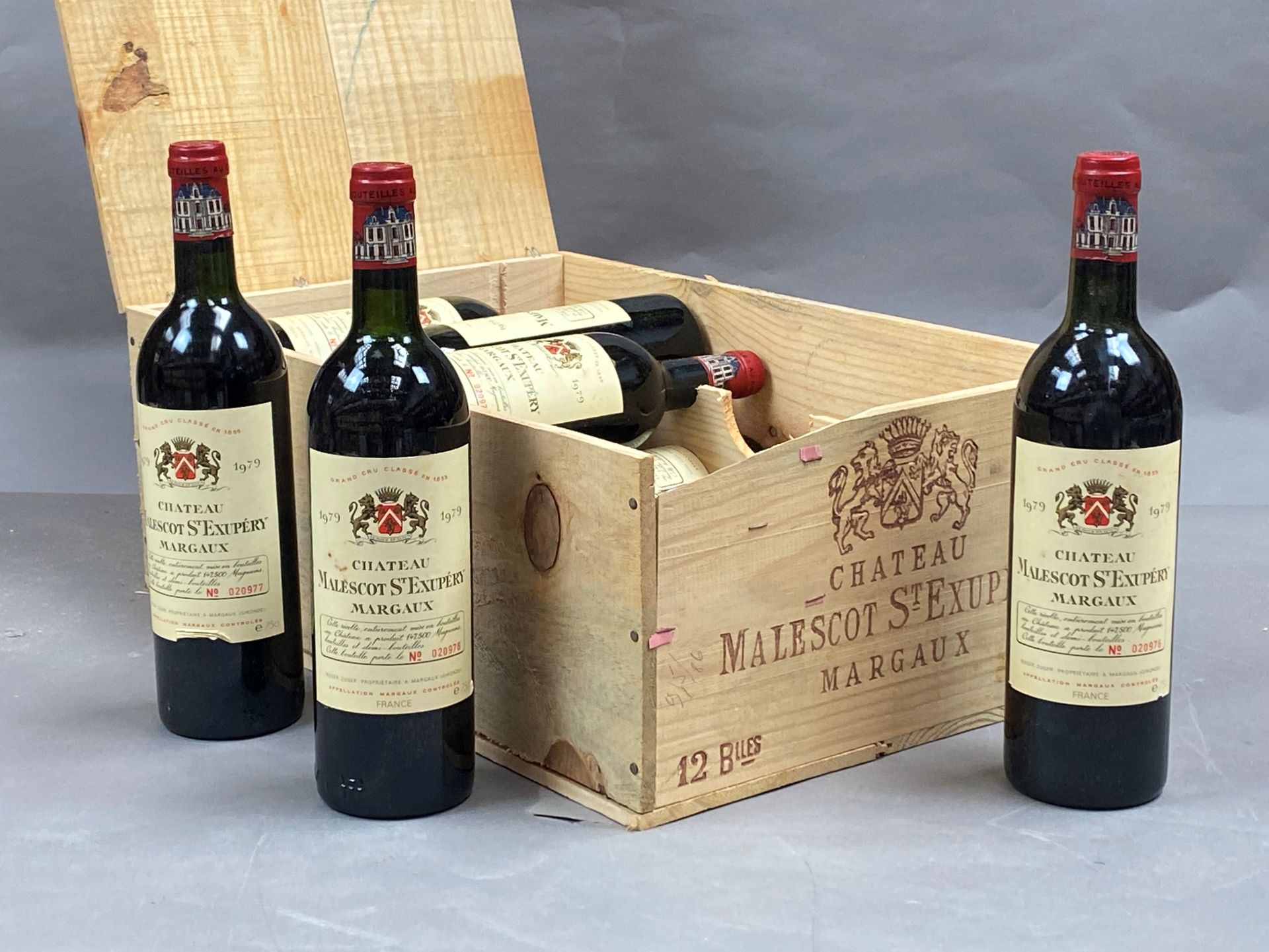 Null 12 bottles Château Malescot Saint-Exupéry 1979 3rd GCC Margaux CB (BG, 4 NT&hellip;