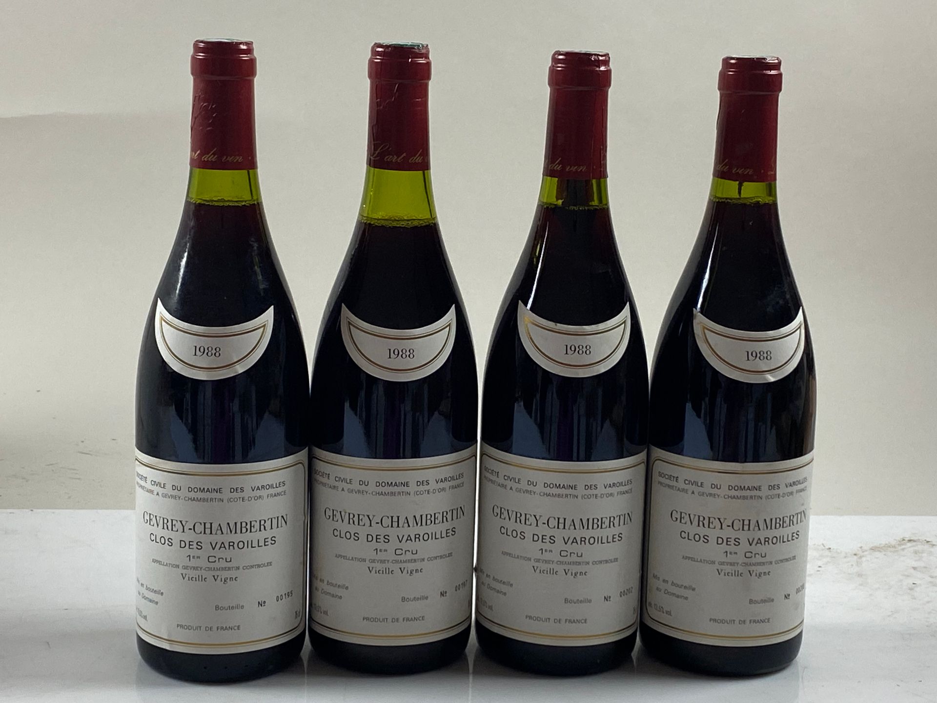 Null 4 bottles Gevrey-Chambertin Clos des Varoilles 1988 1er C Dom des Varoilles