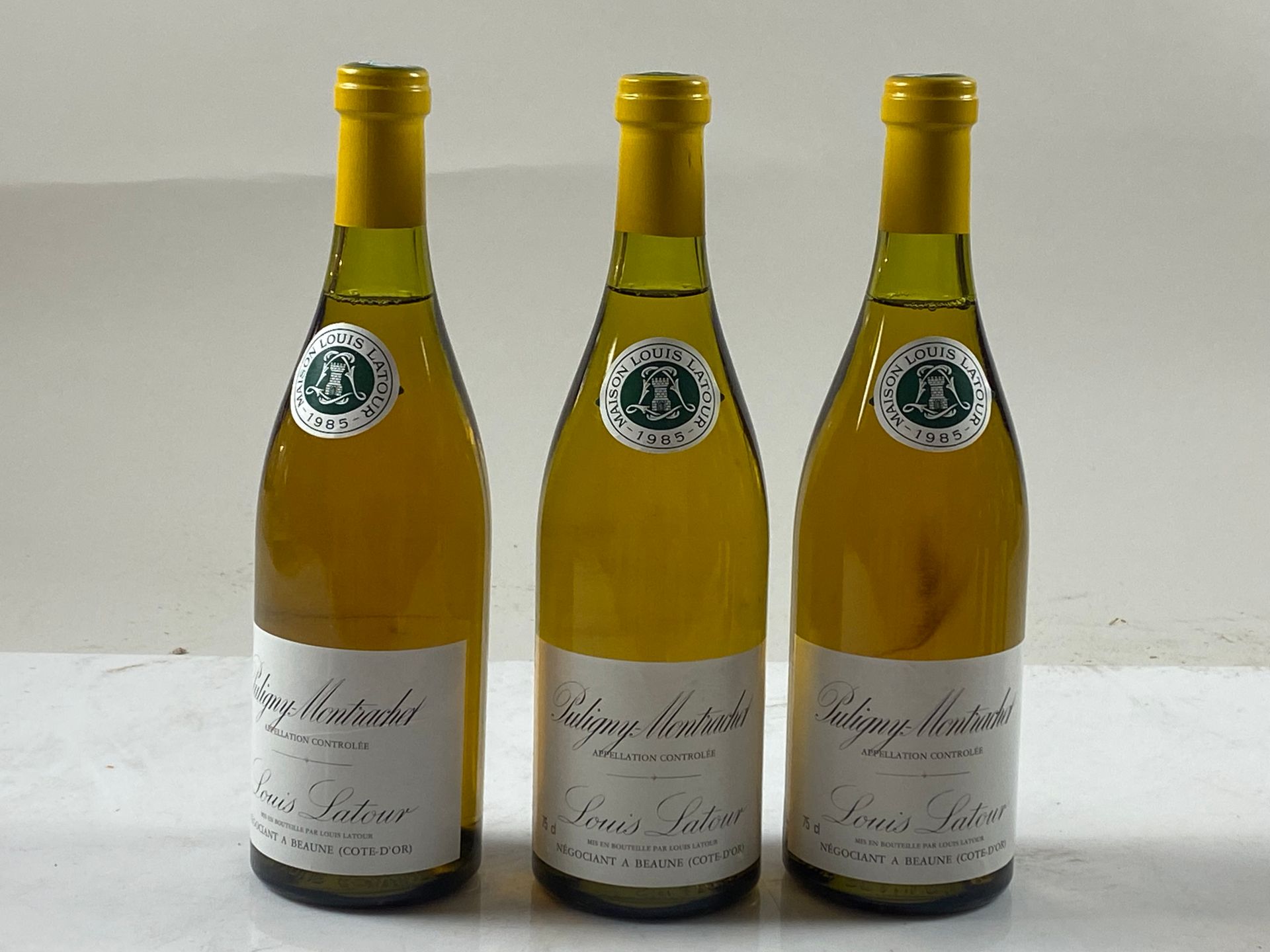Null 3 botellas Puligny-Montrachet 1985 Louis Latour