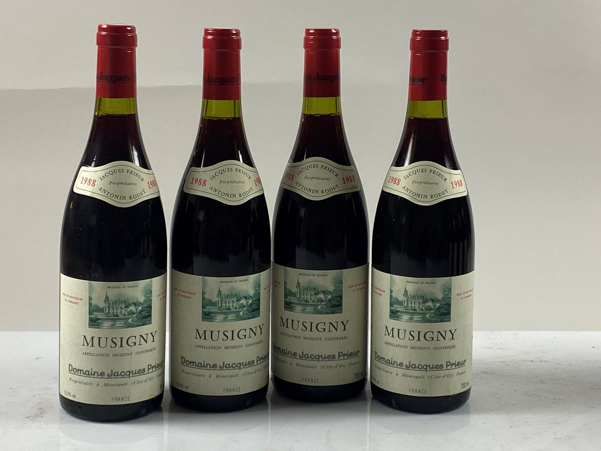 Null 4 bottles Musigny 1988 GC Dom Jacques Prieur