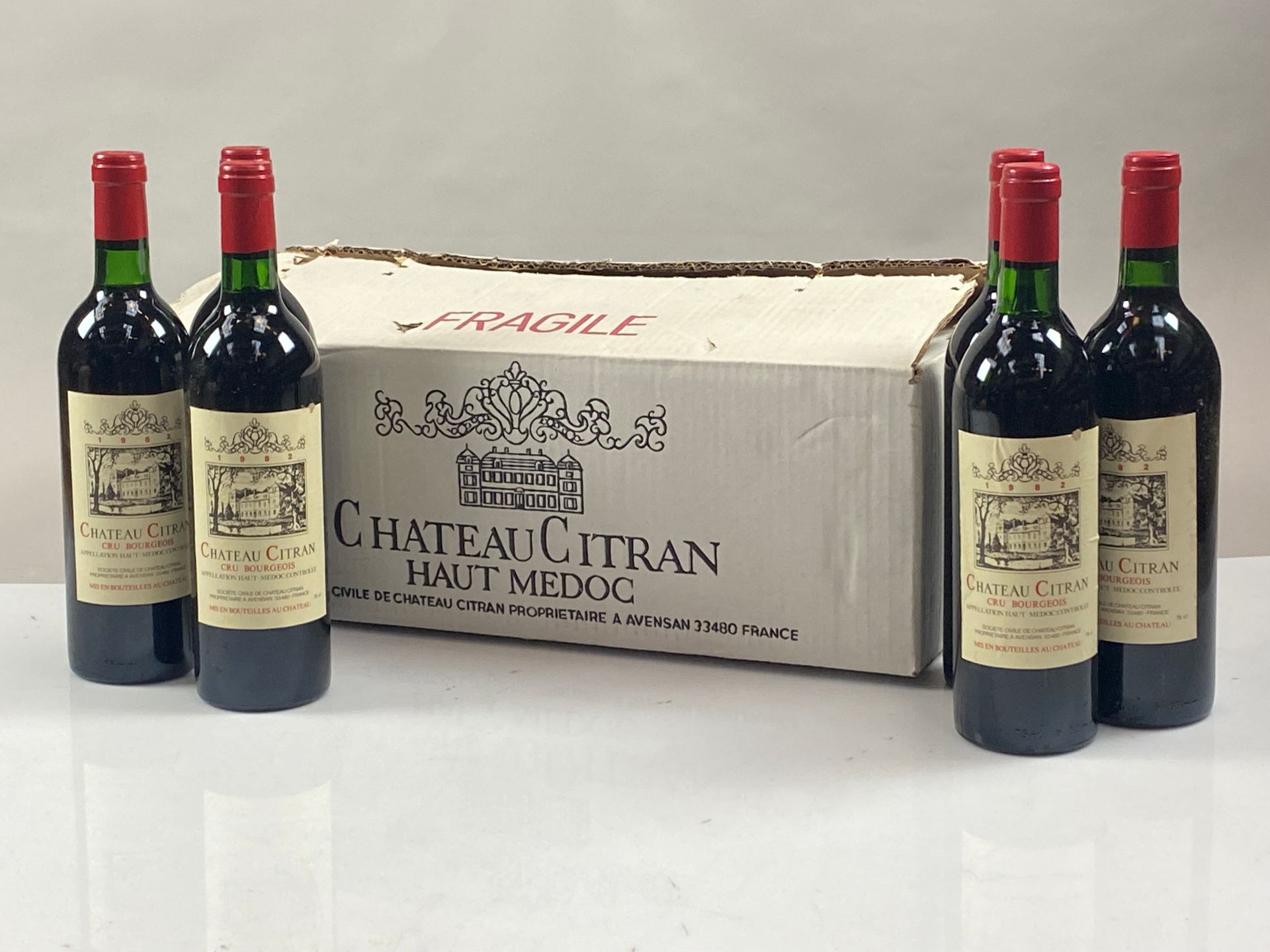 Null 12 Flaschen Château Citran 1982 C Bourgeois Haut-Medoc (Originalkarton) (BG&hellip;