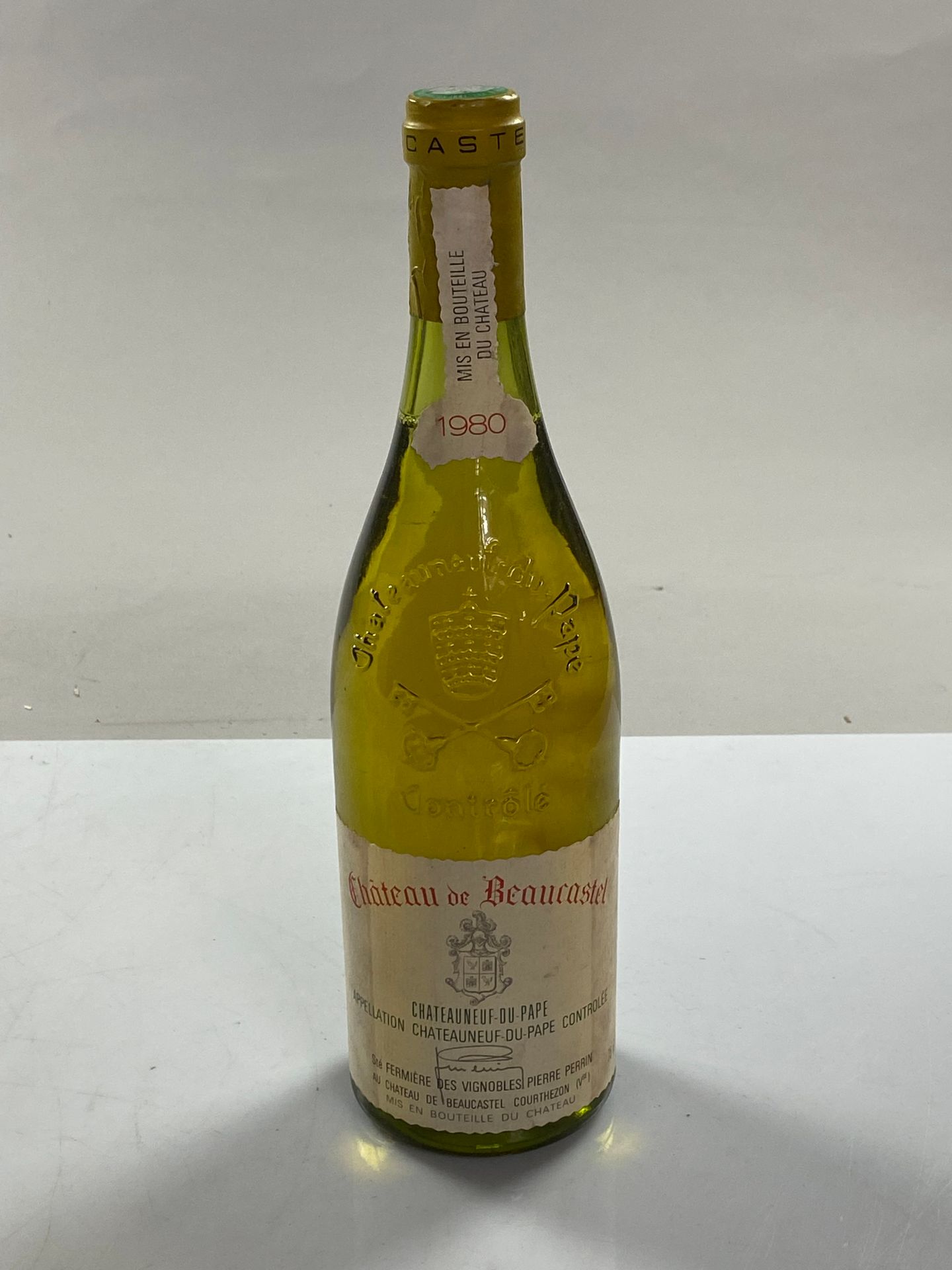 Null 1 bouteille Château de Beaucastel 1980 blanc Pierre Perrin