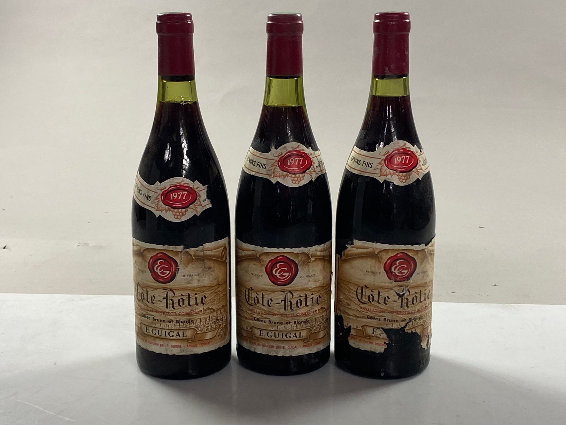 Null 3 bottiglie Côte-Rotie Côte Brune et Blonde 1977 Dom Etienne Guigal (etiche&hellip;
