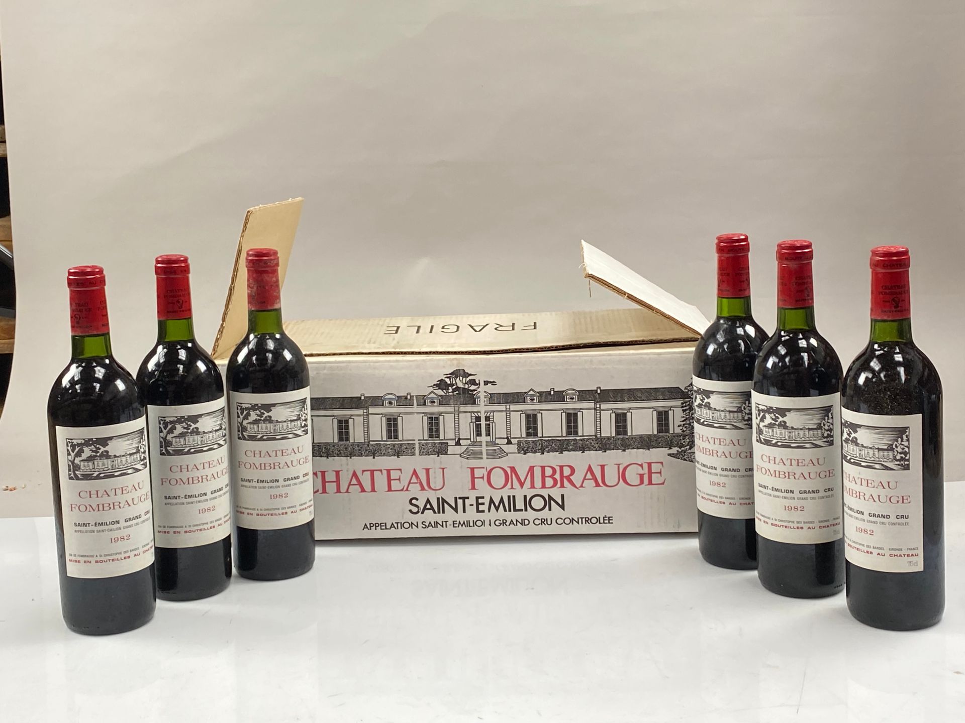 Null 12 bouteilles Château Fombrauge 1982 GCC Saint-Emilion (carton d'origine) (&hellip;