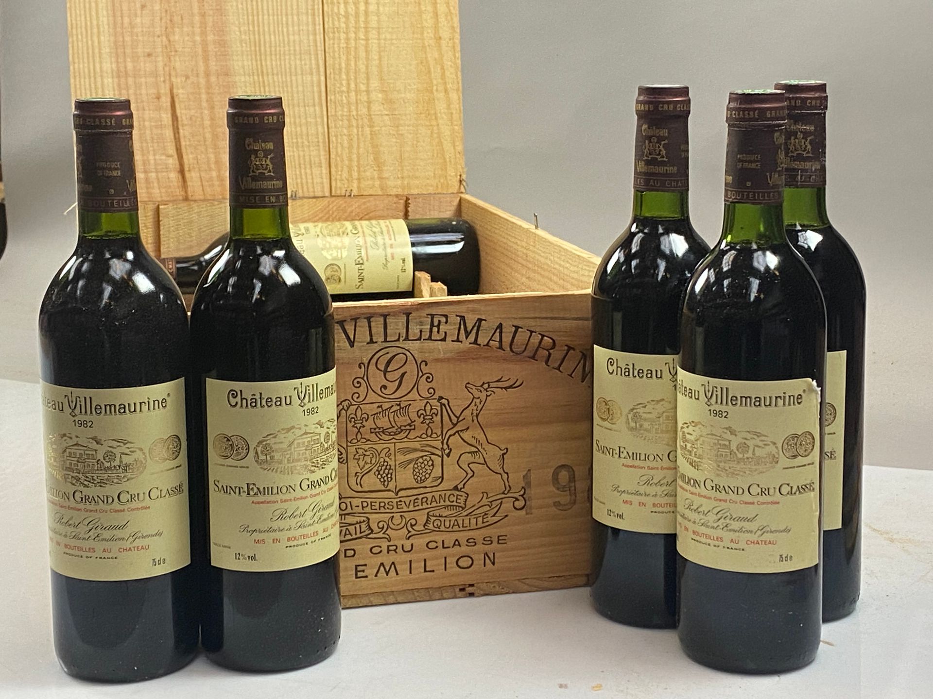 Null Villemaurine酒庄1982年GCC圣埃米利永葡萄酒12瓶 (BG/NTLB)