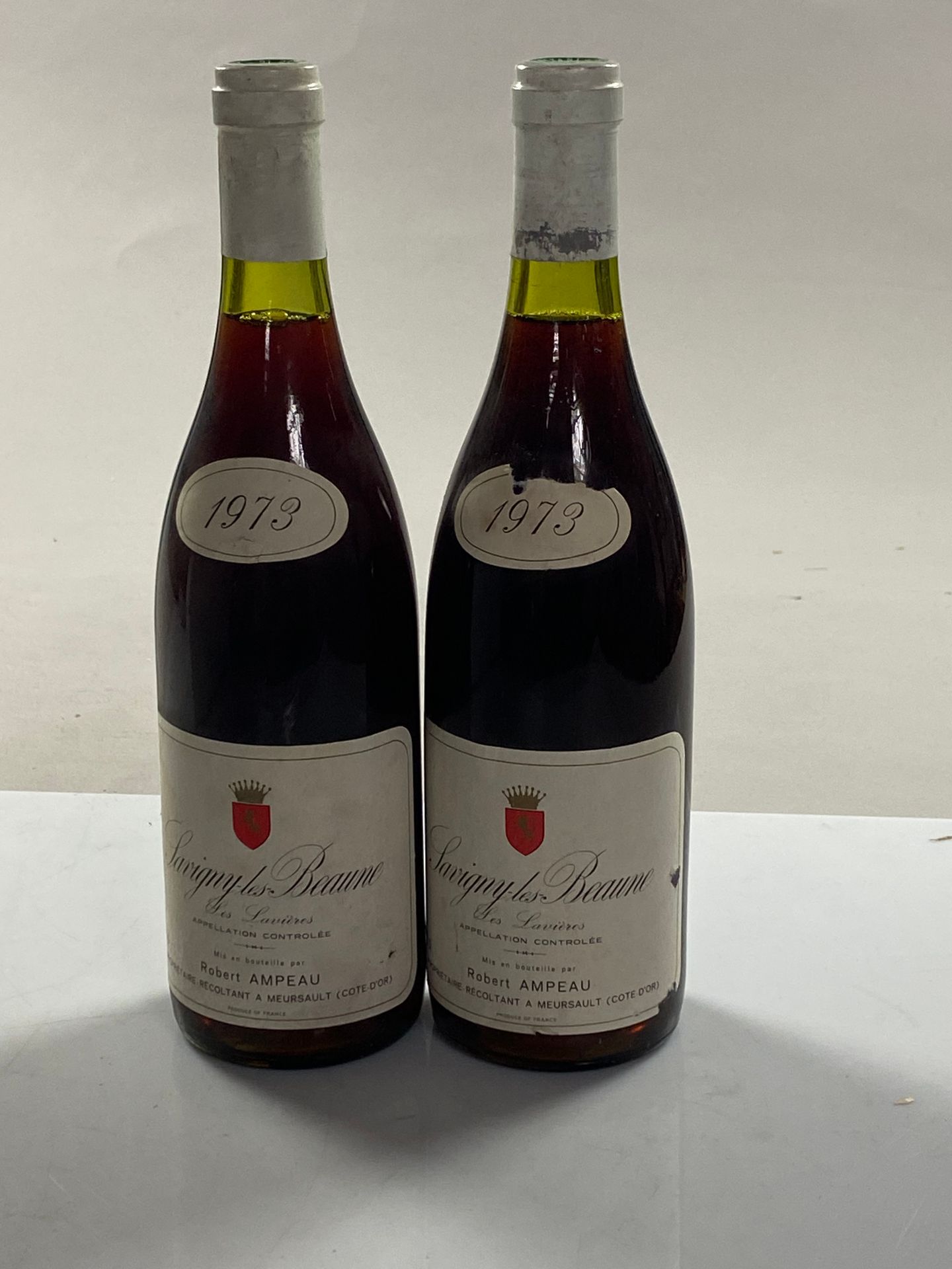 Null 2 bouteilles Savigny-les-Beaune Les Lavières 1973 1er C Robert Ampeau