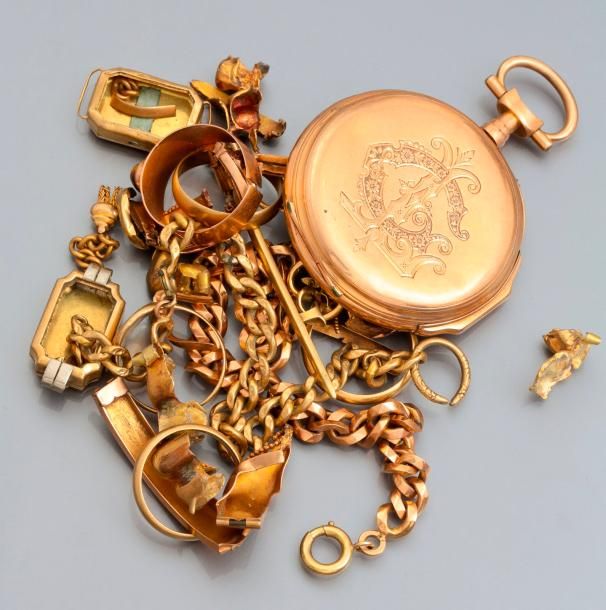 Null Lot d'or: bijoux brisés en or 750°/00, or dentaire. 110 g brut