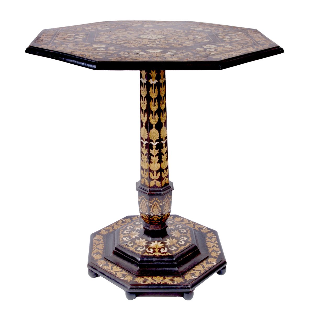 GUERIDON AU JASMIN Jasmine pedestal table in wood marquetry after a Louis XIV mo&hellip;