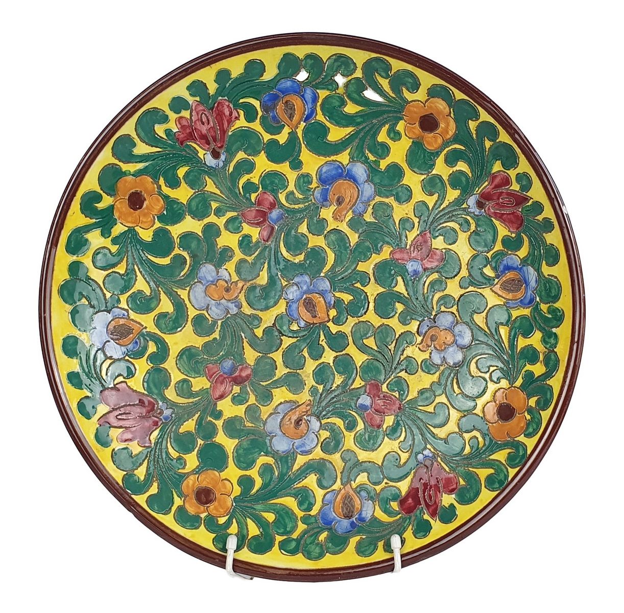 CERARS Large round dish
In glazed ceramic with floral and foliage decoration on &hellip;