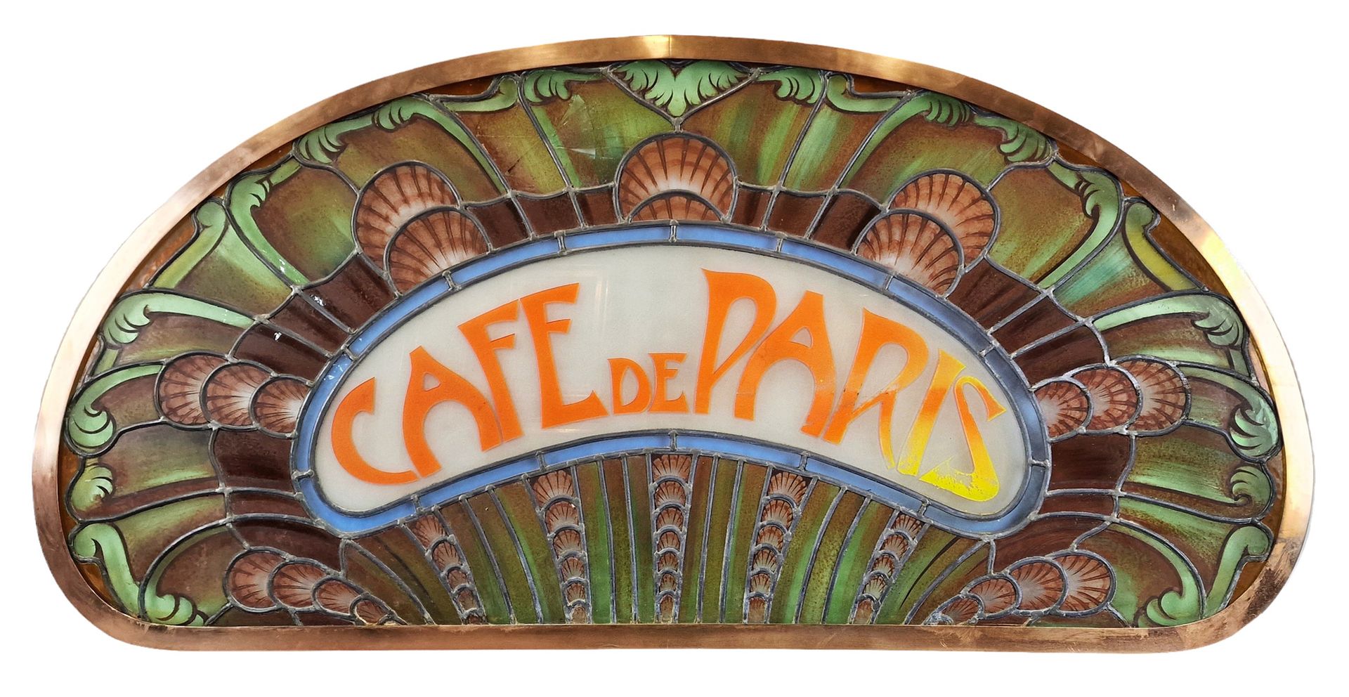 CAFE DE PARIS 巴黎咖啡馆

新艺术主义风格的重要彩色玻璃窗

----------

豆形，玻璃上的多色画，铅质接头和镀金铜边。 事故，两个眼镜要&hellip;