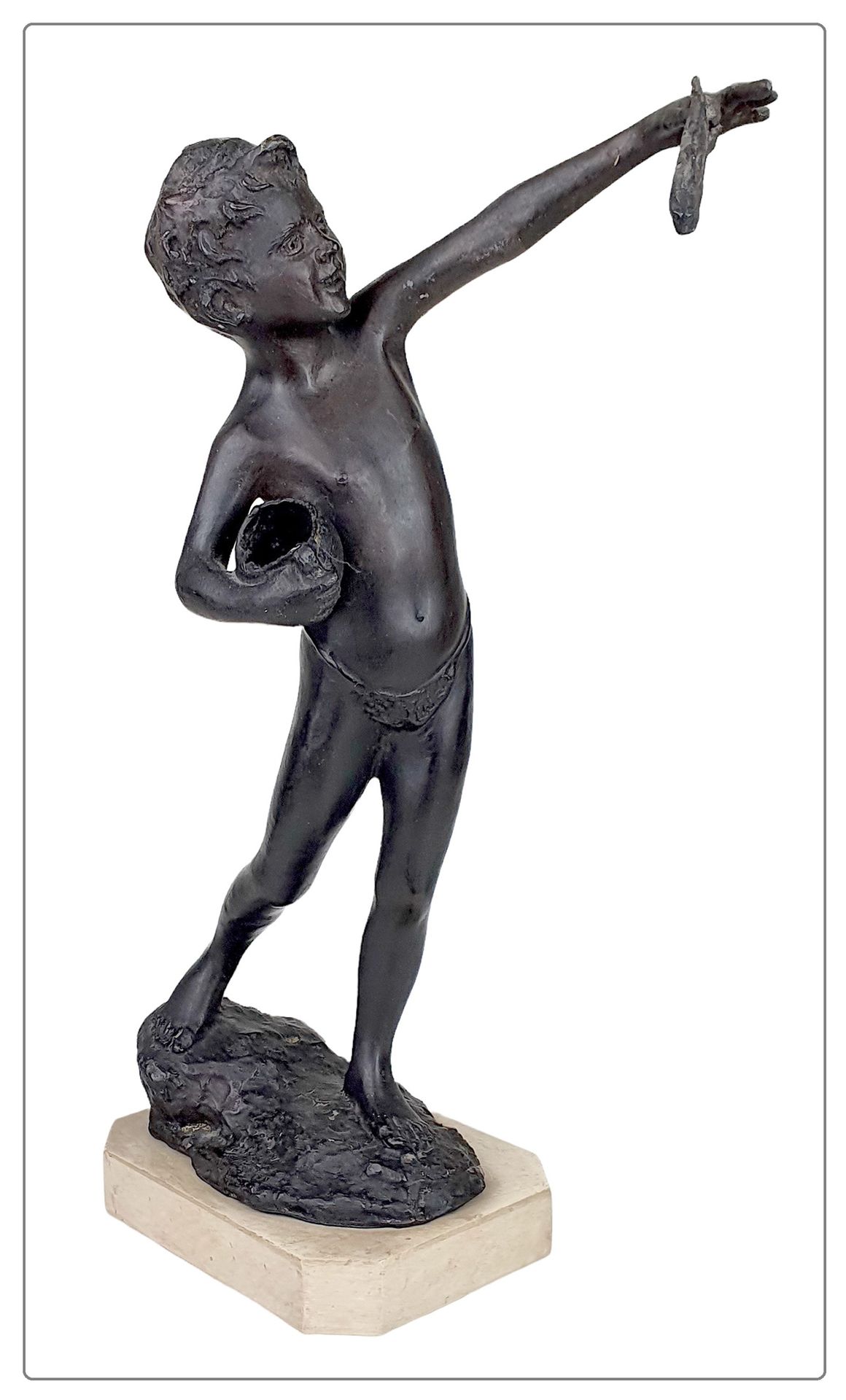 GIOVANNI DE MARTINO (1870-1935/38) Le jeune pêcheur " Pescatorello "

-

Statuet&hellip;