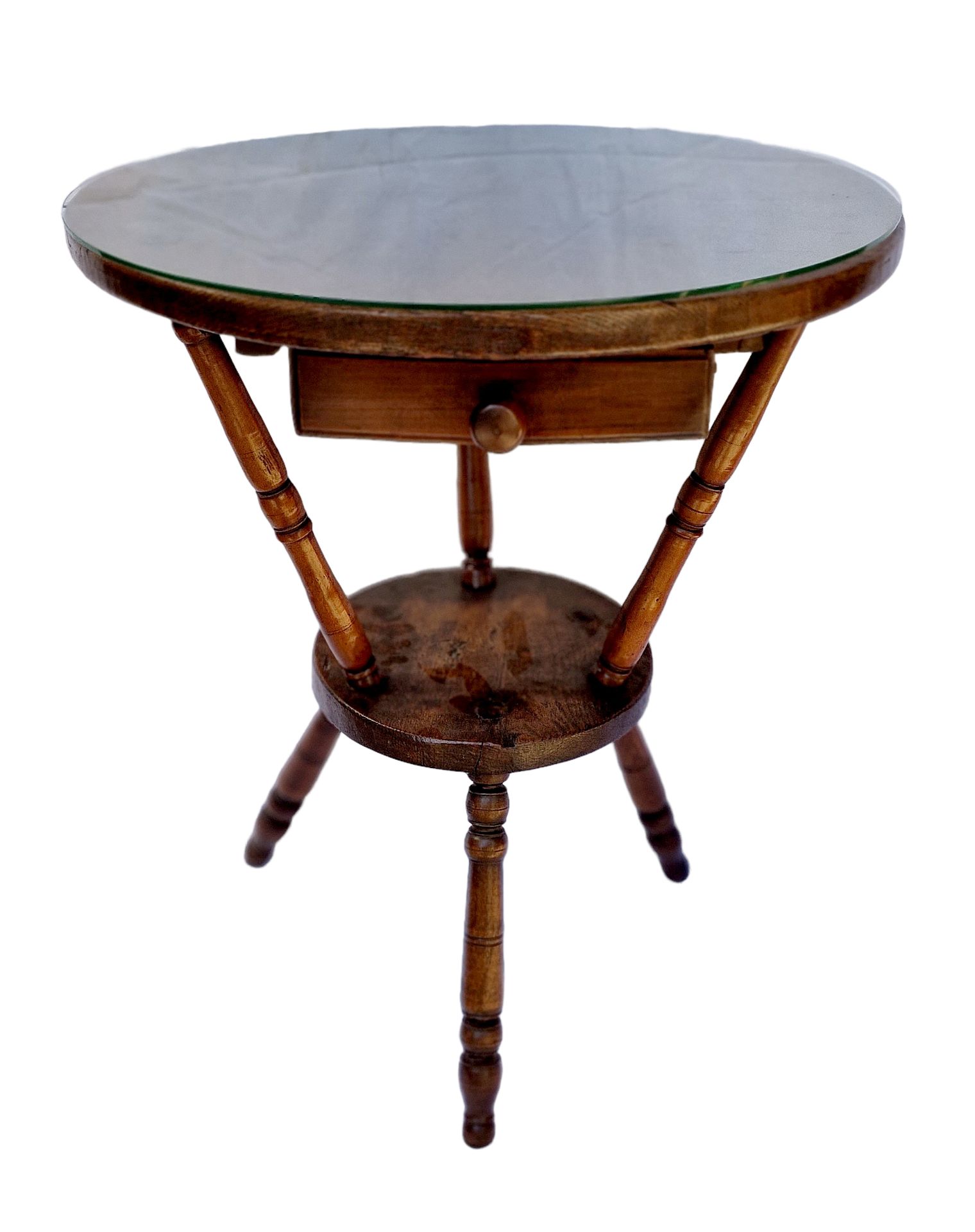 ALSACE, FRANCE 19ème SIECLE 基座式桌子



橡木材质，新文艺复兴风格，腰部开有一个抽屉，架子上有玻璃罩。

尺寸：68 x 57 &hellip;
