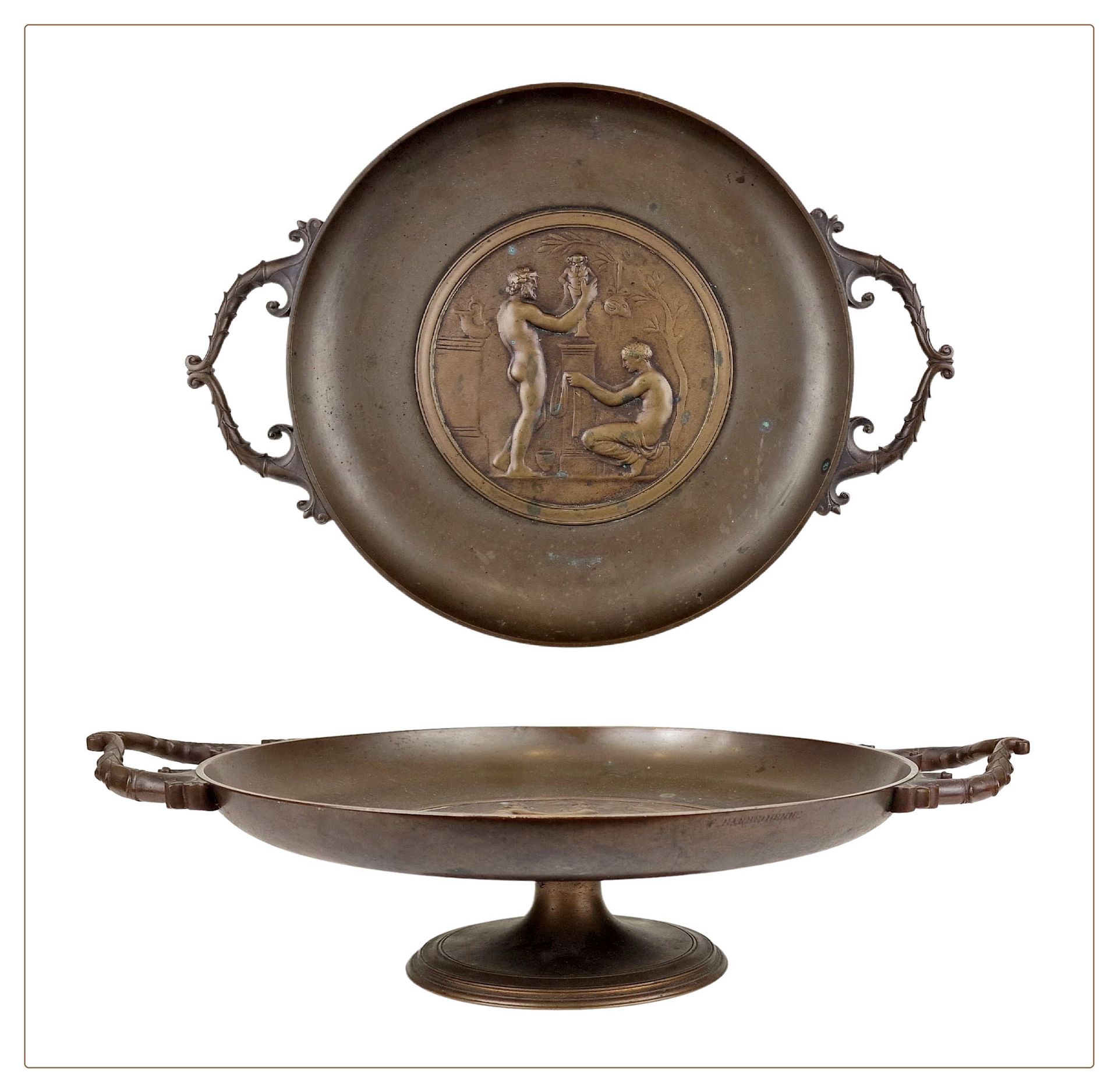 Ferdinand BARBEDIENNE (1810-1892) Tazza elegante



In bronzo dorato, centrato d&hellip;