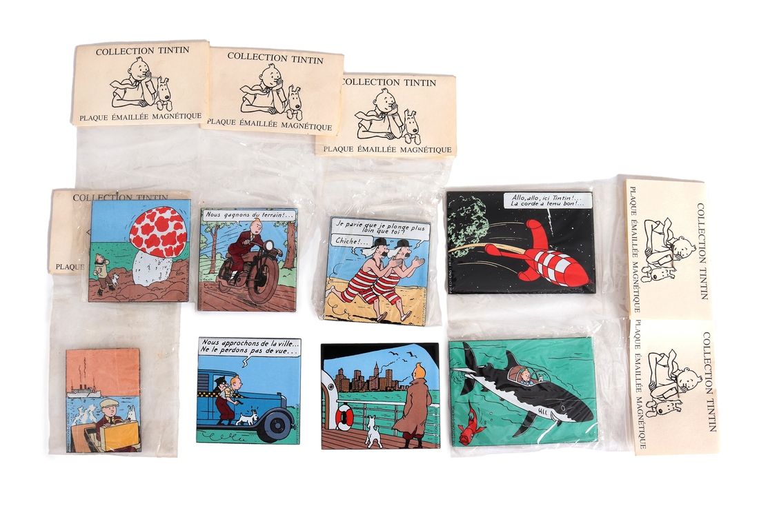 Hergé : PIXI : Tintin, série de 8 aimants magnets émaillés, cases tirées de diff&hellip;