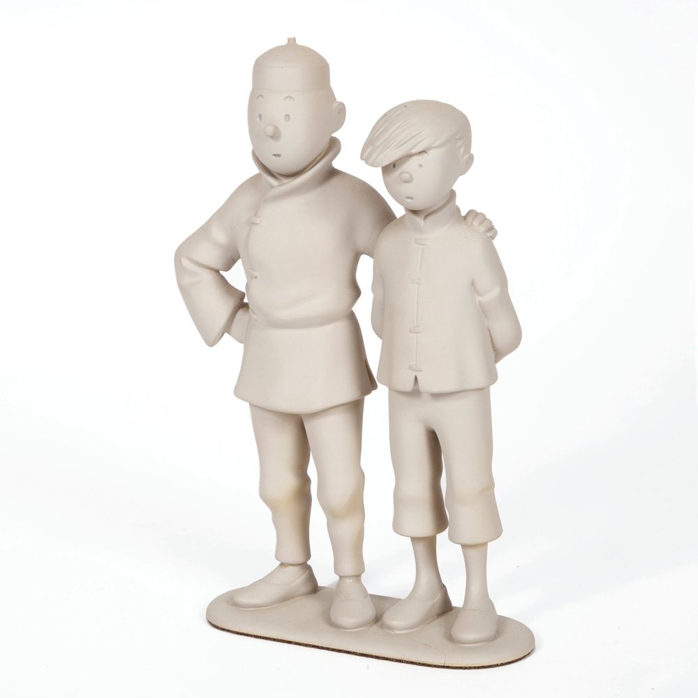 Hergé : RESITEC: Tintin and Tchang pose for the picture, The Blue Lotus, sculpto&hellip;