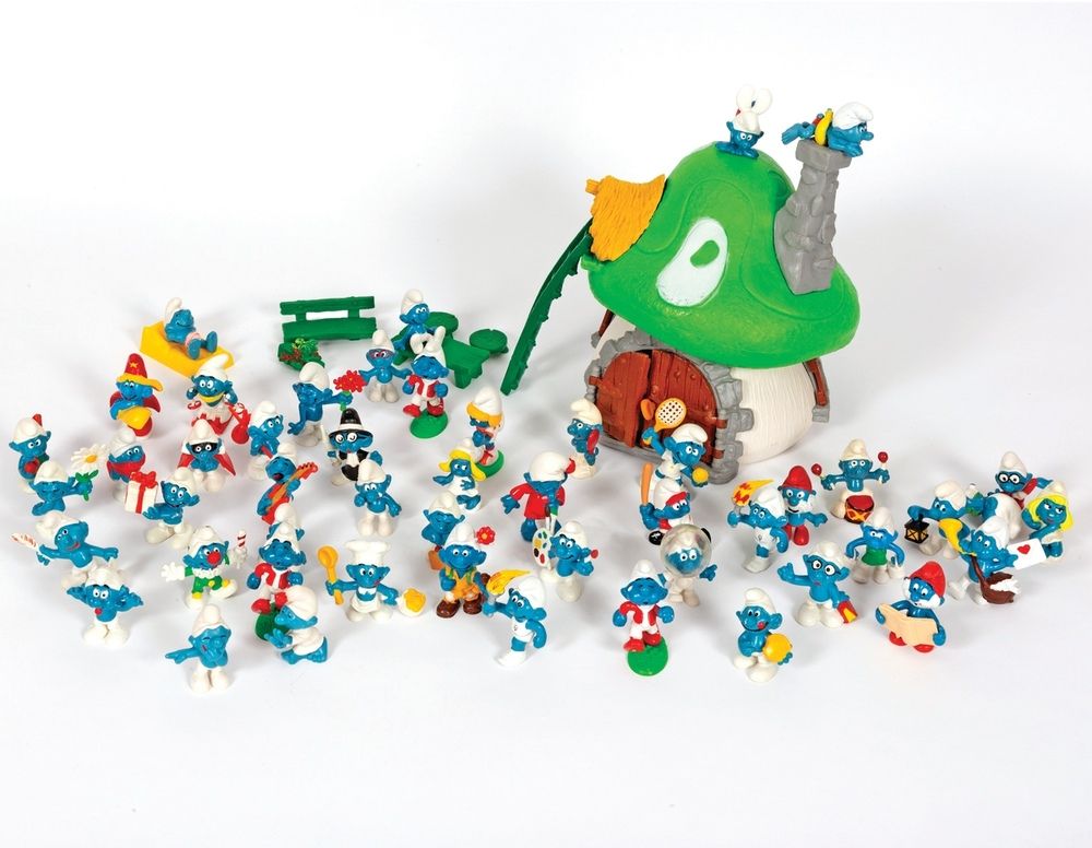 Peyo : SCHLEICH: Smurfs, lot of 50 figures in PVC. A house with its furniture is&hellip;
