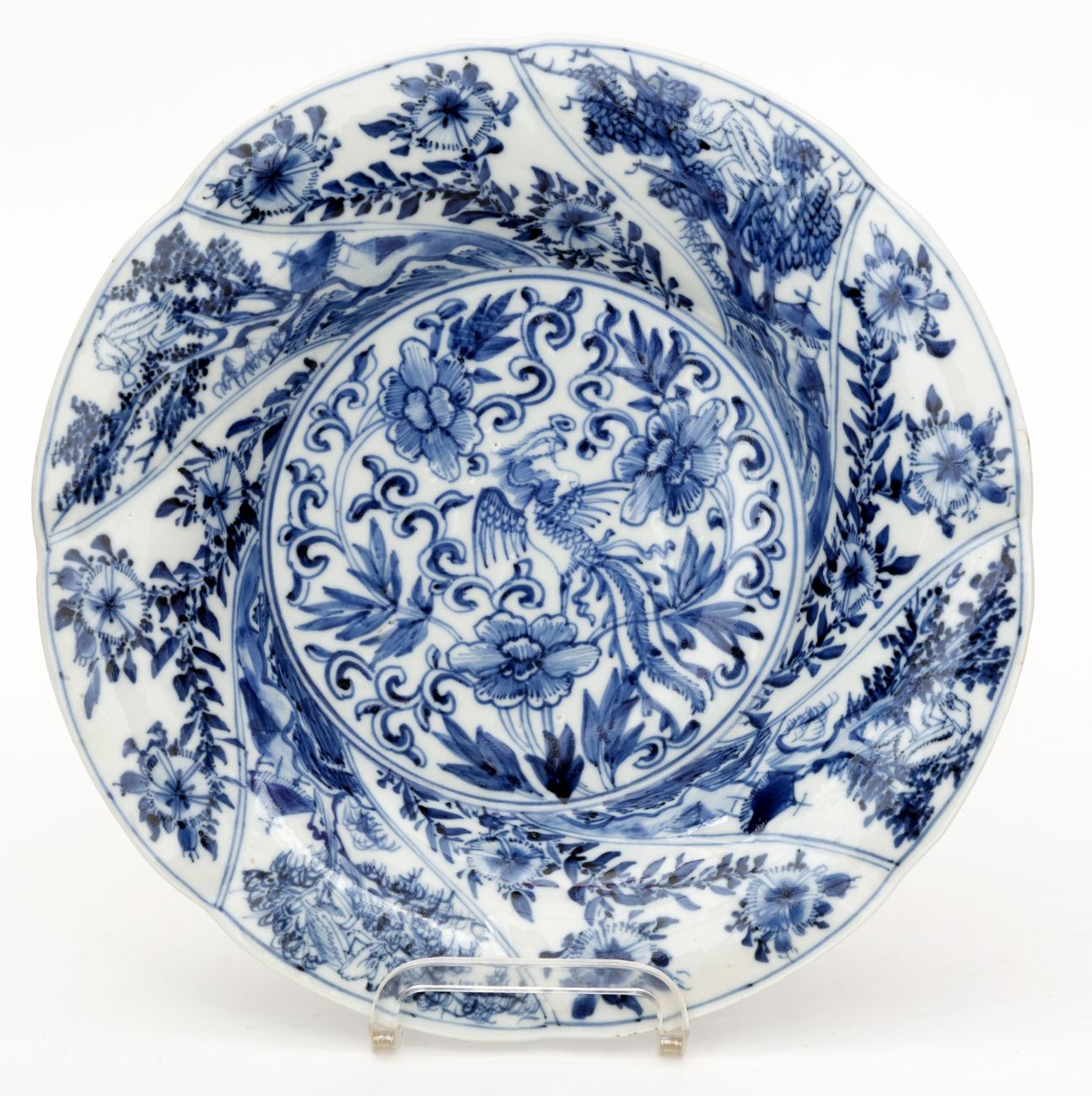 Null China, Kangxi period (1662-1722)
Porcelain bowl decorated in blue-white ena&hellip;