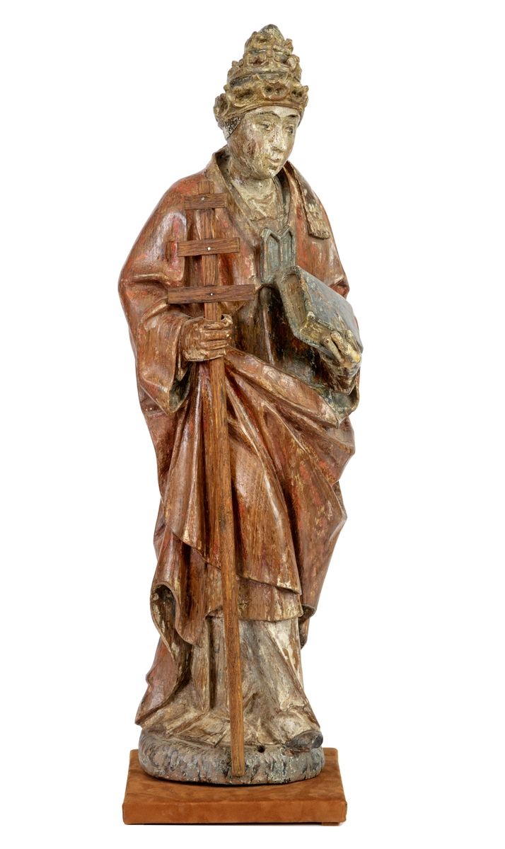 Null Pape en bois sculpté et polychromé
Travail du XVIIe siècle
Hauteur : 75 cm
&hellip;