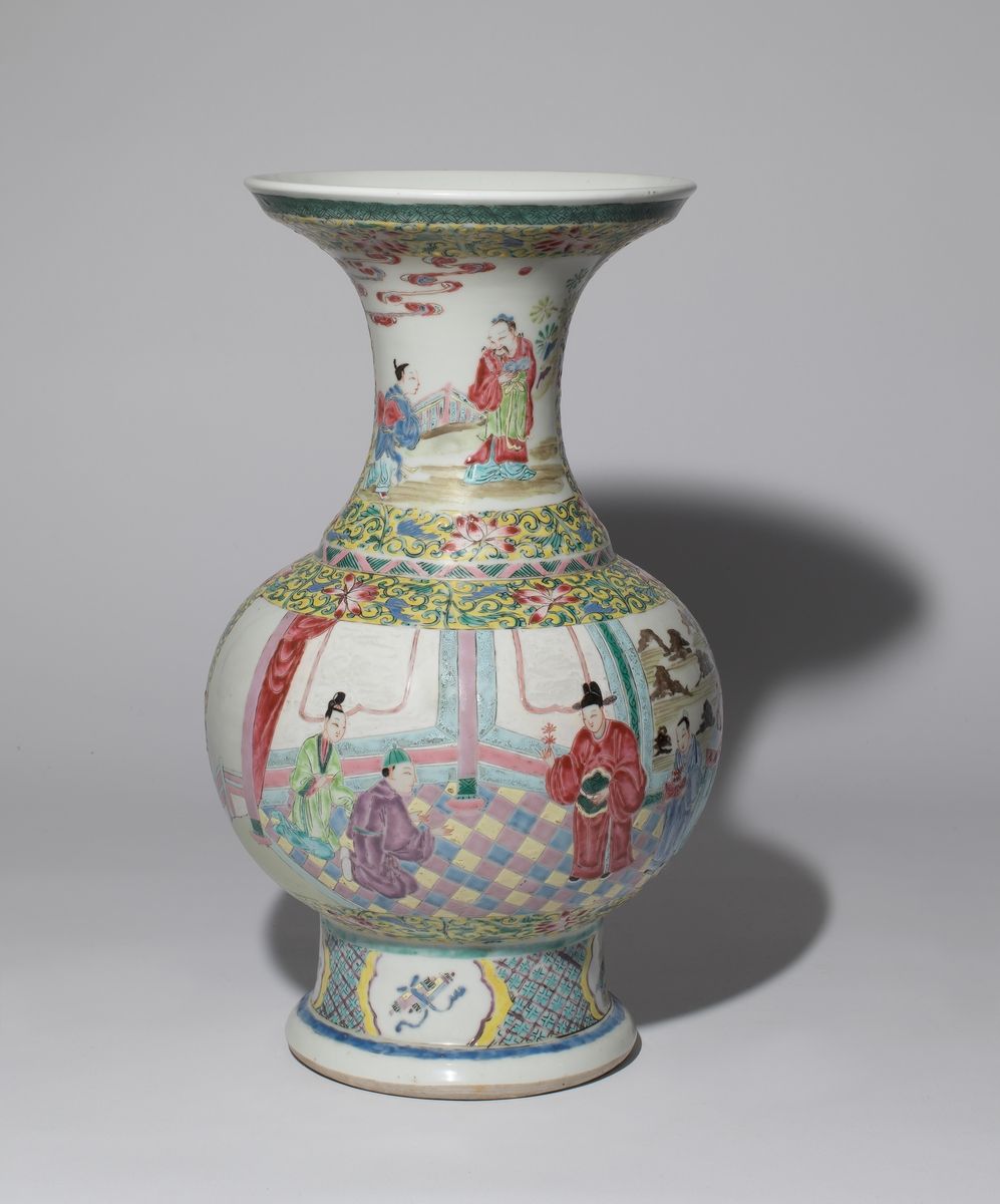 Null Chine, Epoque Yongzheng (1723-1735)
Vase en porcelaine à décor en émaux de &hellip;