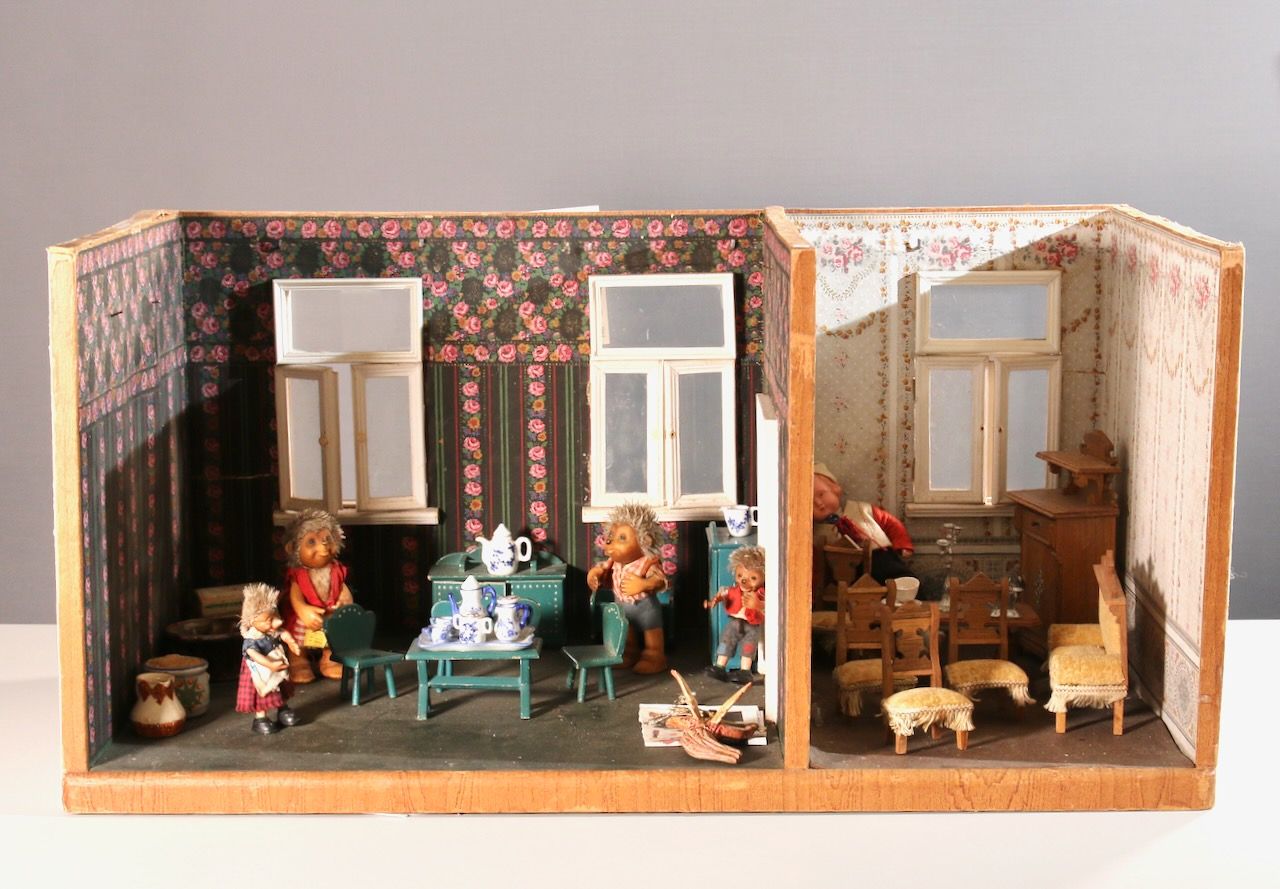 Null Maison de poupées, Maison de poupées 1930 avec figurines Mecki 1950/60, y c&hellip;