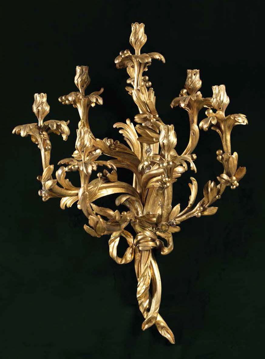 D'après François-Thomas GERMAIN (Paris, 1726-1791) 一对不朽的壁炉 19世纪
镀金青铜
轻微损坏
H.105厘&hellip;