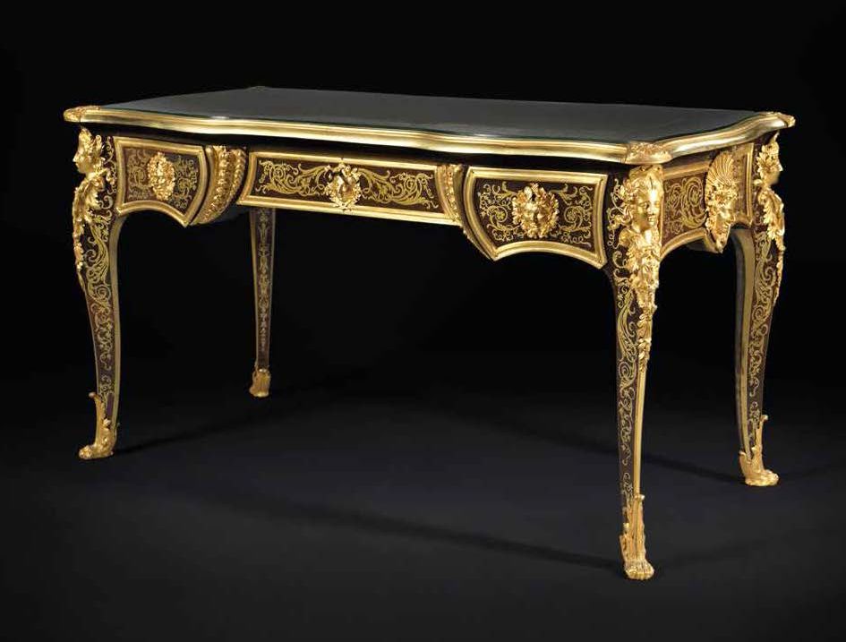 BEFORT PÈRE († en 1840) 带女人头的办公桌，布勒风格 拿破仑三世时期 橡木框架上的黑化木，黄铜和玳瑁镶嵌；皮革，玻璃
H.81厘米，宽14&hellip;