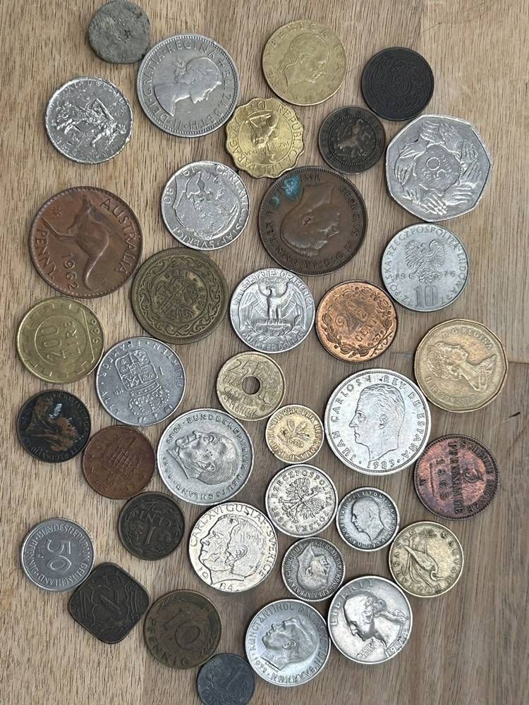 Null 75xdiv. Petites monnaies, en partie plus anciennes, non triées, non vérifié&hellip;