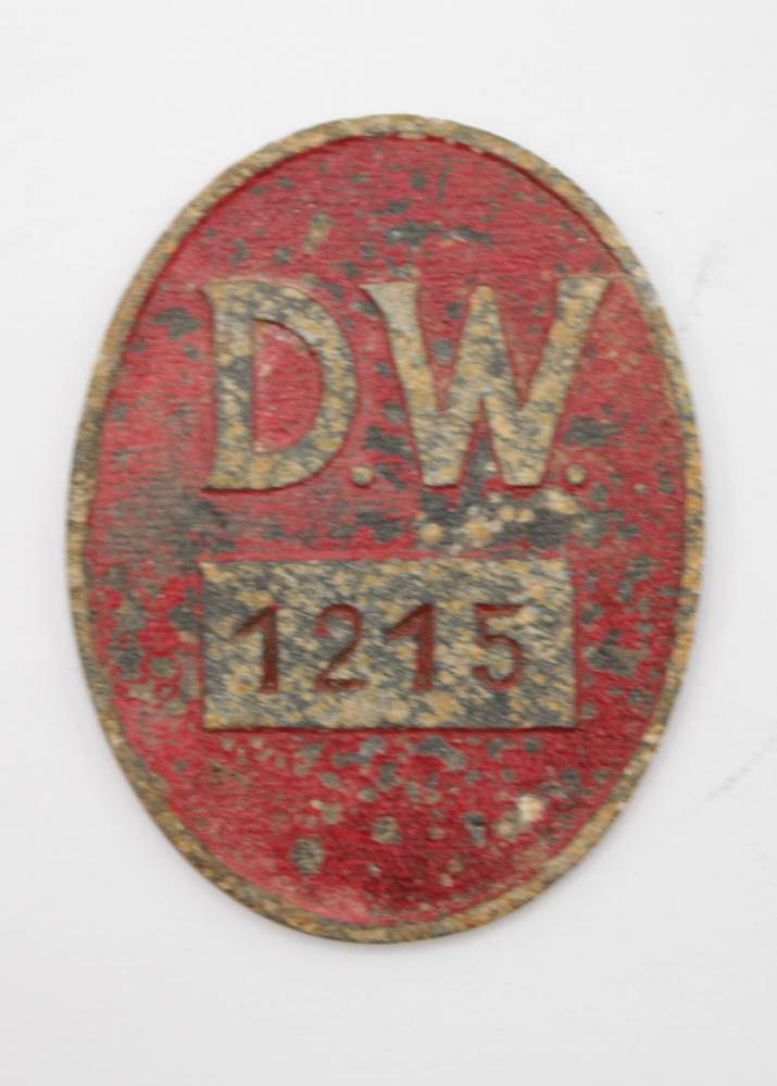 Null Werksmarke "Dyckerhoff & Widmann, Reimahg", ca. 10,5 x 3,5cm.