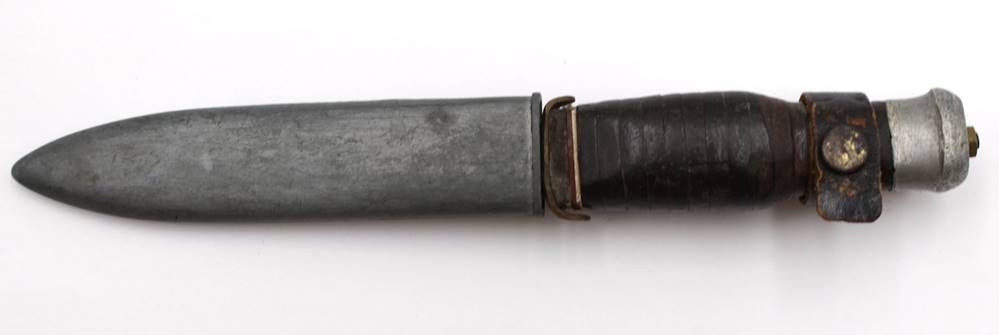 Null Couteau, probablement militaire, 3ème Reich ?, traces d'âge, L-22cm.