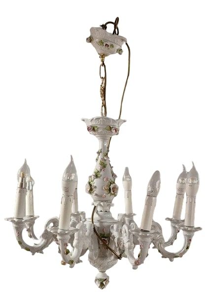 Null Grande lampadario in porcellana a 8 luci, dipinto in policromia, decorato c&hellip;