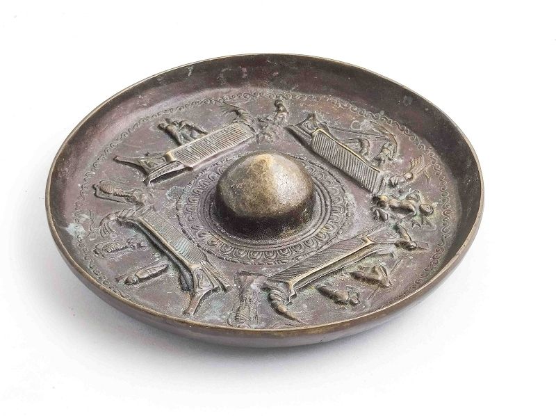Null Assiette en bronze antique, bol, marque au sol Berlin 368, Ø env. 18cm

Num&hellip;
