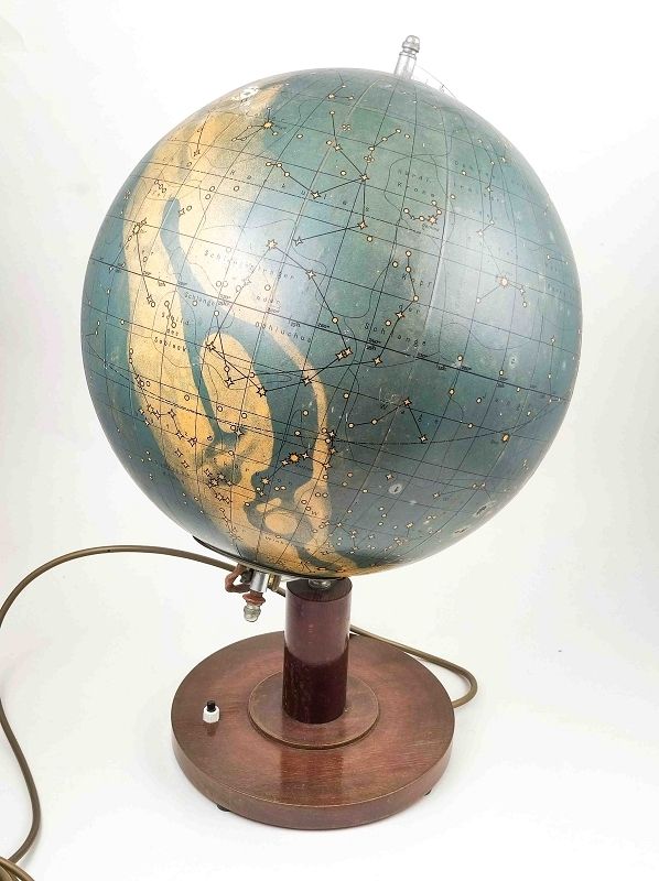 Null Globe céleste antique en forme d'étoile, hauteur env. 52cm Ø sphère env. 32&hellip;