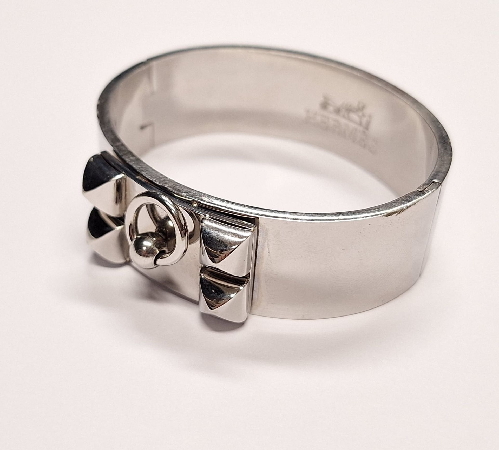 Null Bracelet à clapet en argent Ø env. 5,9 x 5,2cm, largeur env. 1,9cm, poids e&hellip;