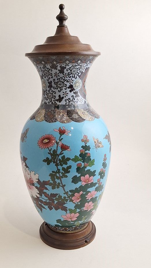 Null Ancien XL Cloisonne Couvercle Vase Cloisonné besch. En décor floral sur fon&hellip;