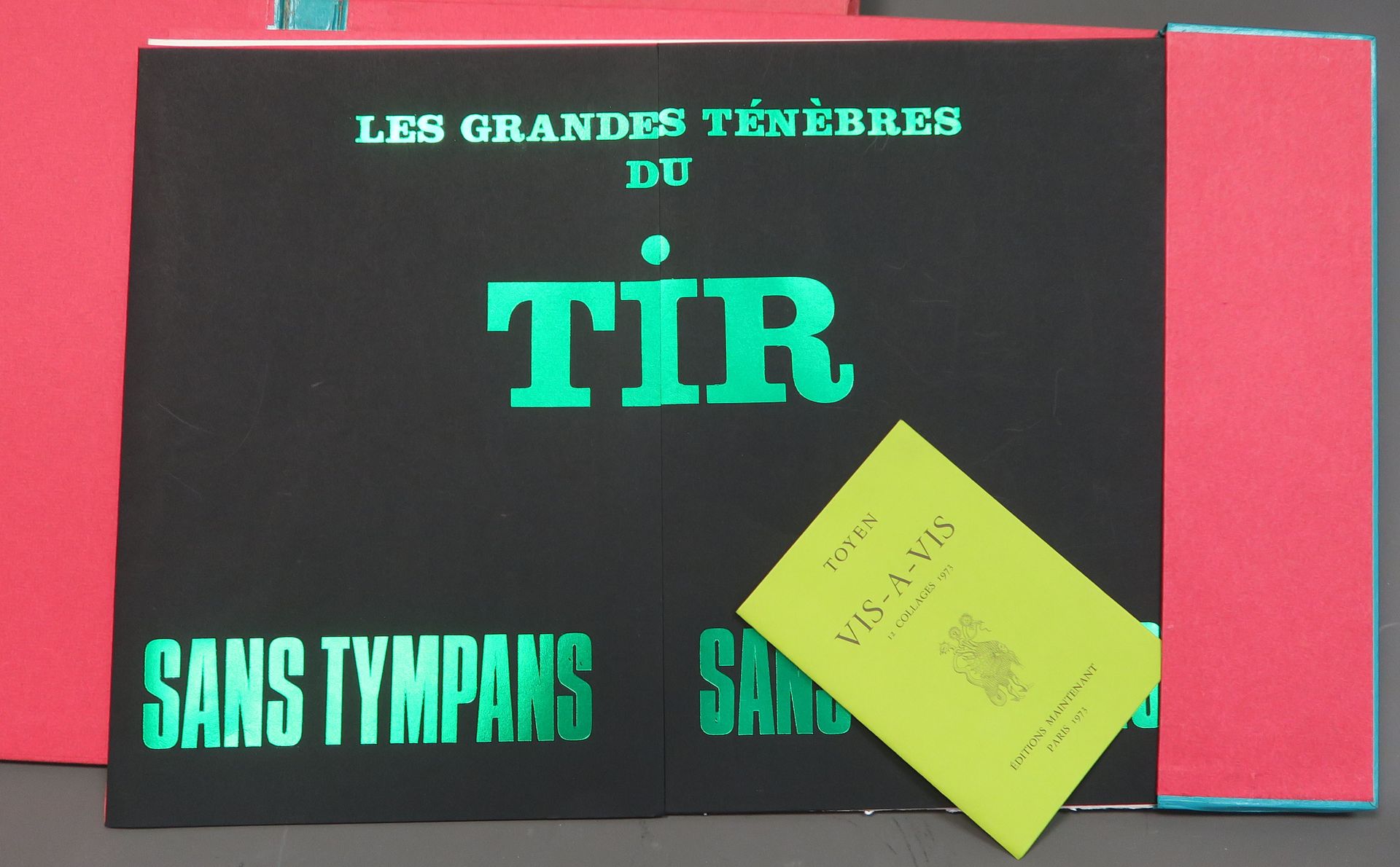 TIR "Les grandes ténèbres du tir, sans tympans, sans tambours",
cardboard port-f&hellip;