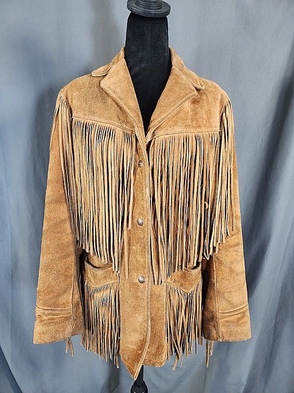 Null Vintage c1970 Ladies Suede Fringe Western Coat.
Vintage c1970 Ladies Suede &hellip;