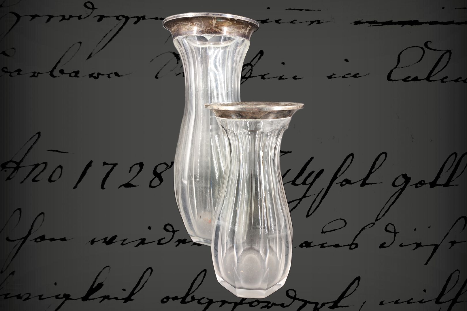 Null 2 vases en verre taillé avec monture en argent, prix du vainqueur 1927, 27 &hellip;