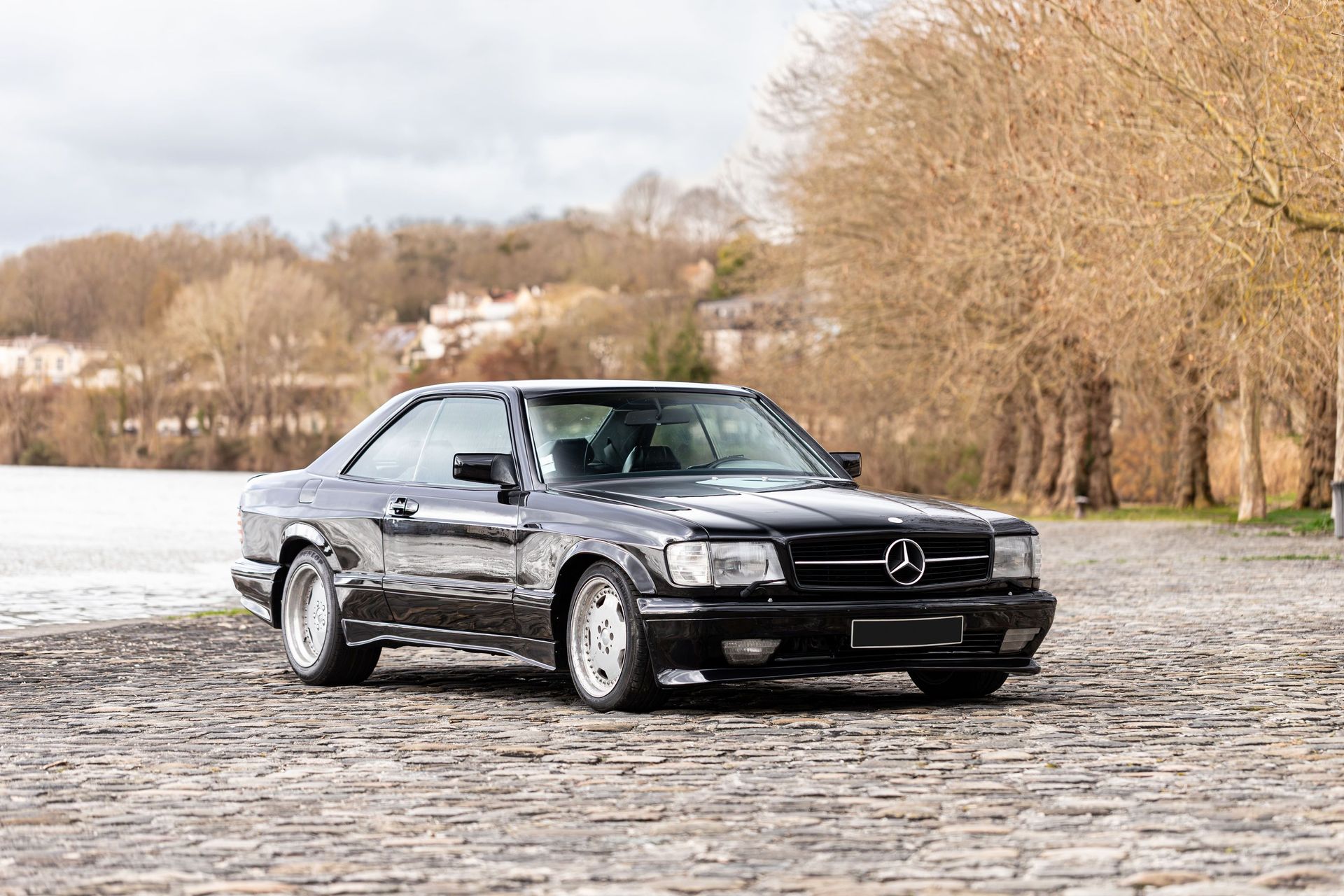 1989 – Mercedes-Benz 560 SEC « Wide body » Documento di immatricolazione frances&hellip;