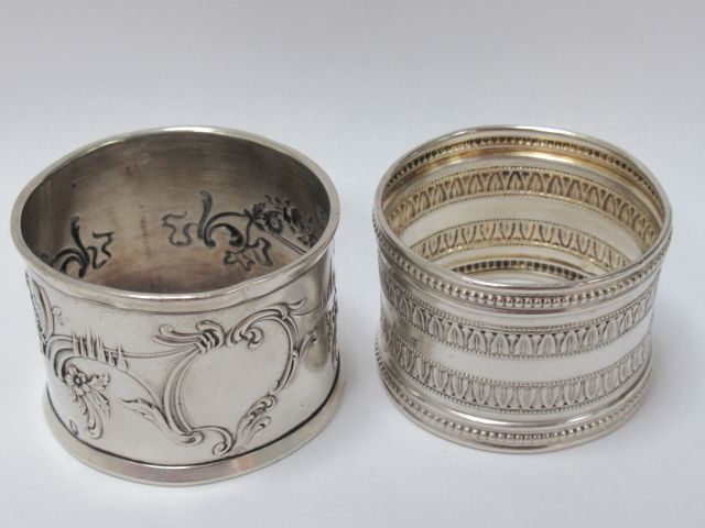 Null Set of two silver napkin rings. Minerva. Weight : 47 g