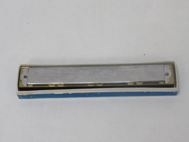 Null Mundharmonika "Goldener Becher", L : 18 cm.