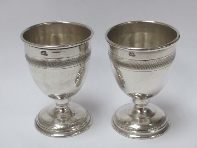 Null Pair of egg cups in silver (925). Weight : 60 g