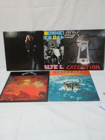 Null Lote de 5 LPs : Possessed, Au bonheur des Dames, ADX, Aerosmith, Angel witc&hellip;