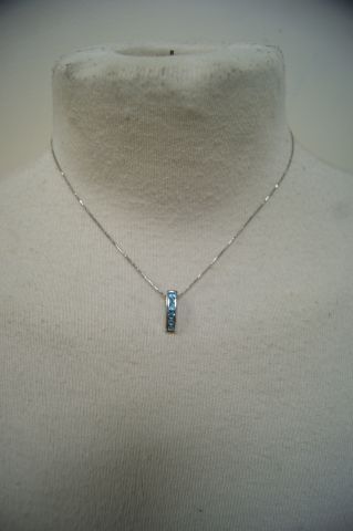 Null Necklace in silver 925/1000 composed of a pendant line set with topaz in ra&hellip;