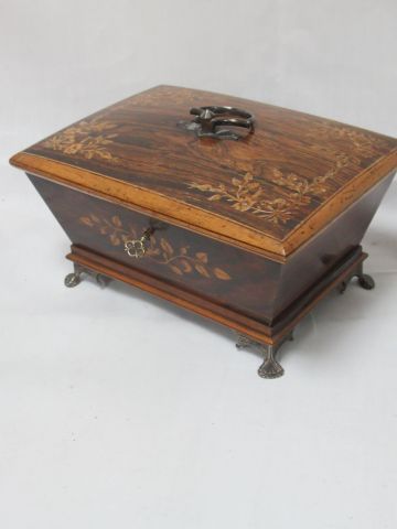 Null Rosewood box with inlaid decoration of lemon trees representing plants, it &hellip;