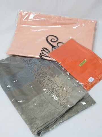 Null Set of three silk and cashmere scarves, new in blister pack.