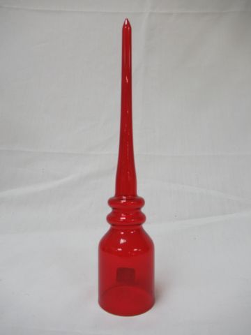 Null Hanap en vaso de cristal rojo. Altura: 26 cm